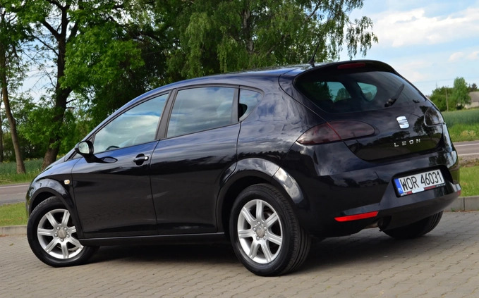 Seat Leon cena 16900 przebieg: 220000, rok produkcji 2007 z Ustroń małe 254